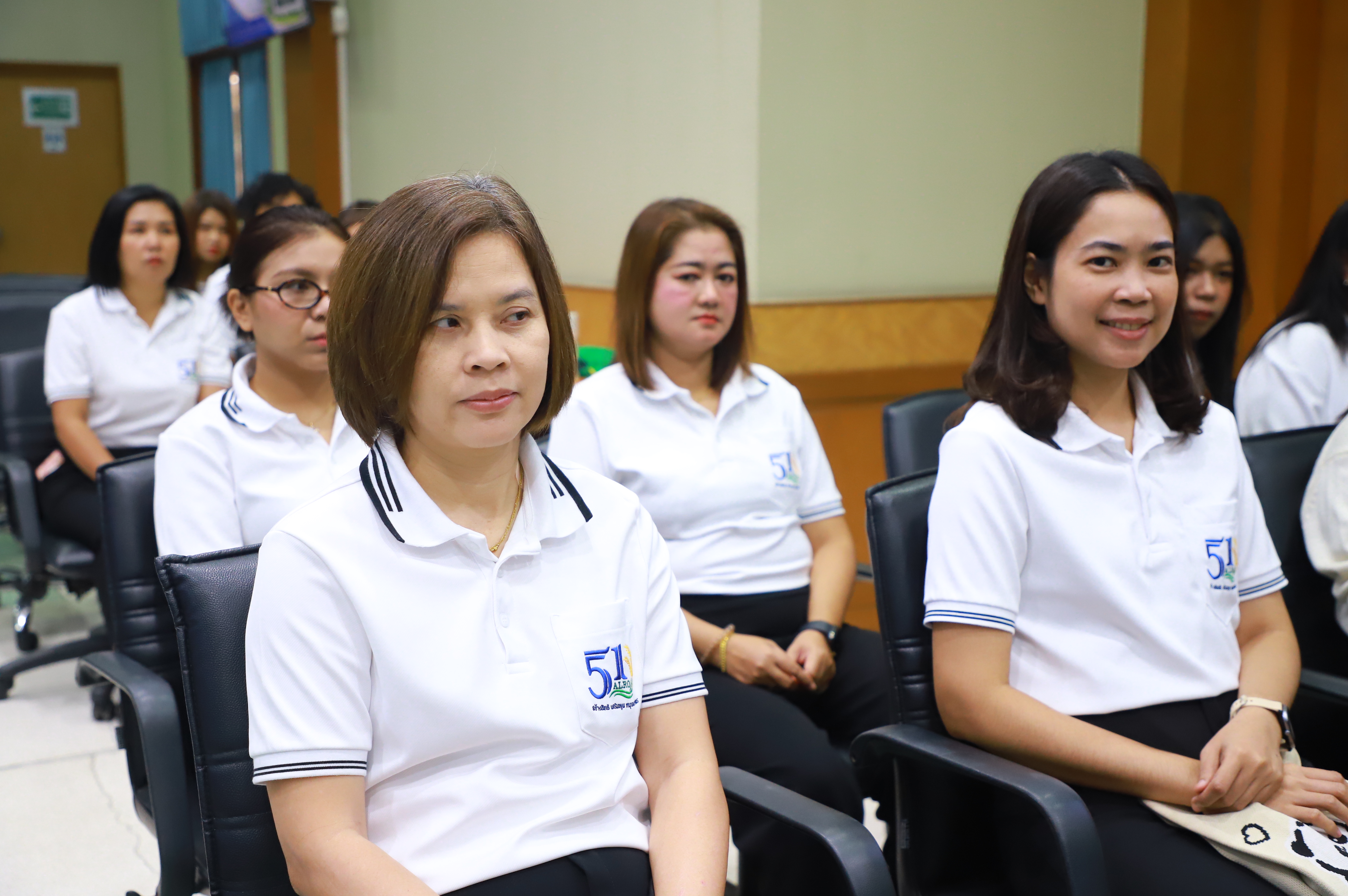 title - สบท. จัดกิจกรรม “เสริมสร้างความสัมพันธ์ในองค์กรและบรรยากาศที่เอื้อต่อการทำงาน” มุ่งเดินหน้าพัฒนาบุคลากร เสริมทัพการทำงานเป็นทีม